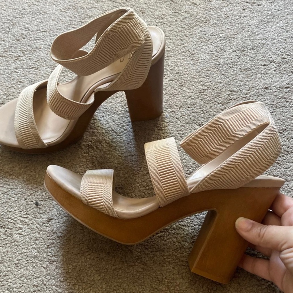 I.N.C high heels with thick heel